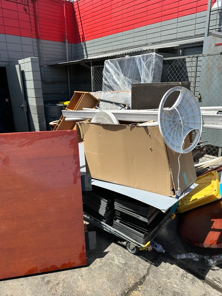 junk-appliance-244